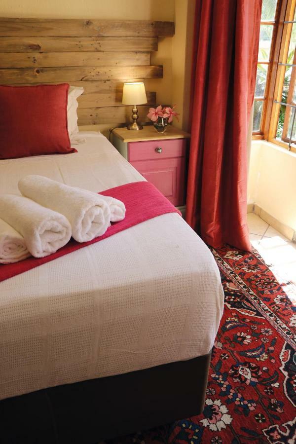 Guest house House